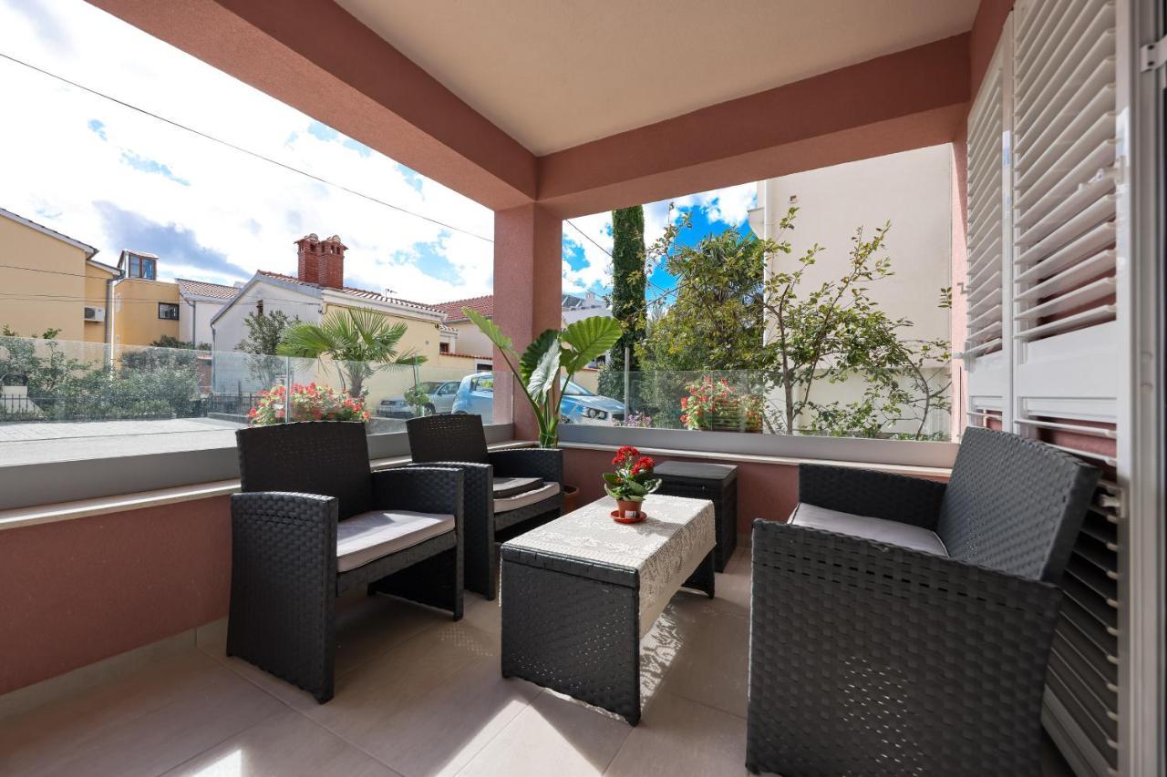 Apartment Puntamika Villa De Rosa - Ground Floor زادار المظهر الخارجي الصورة