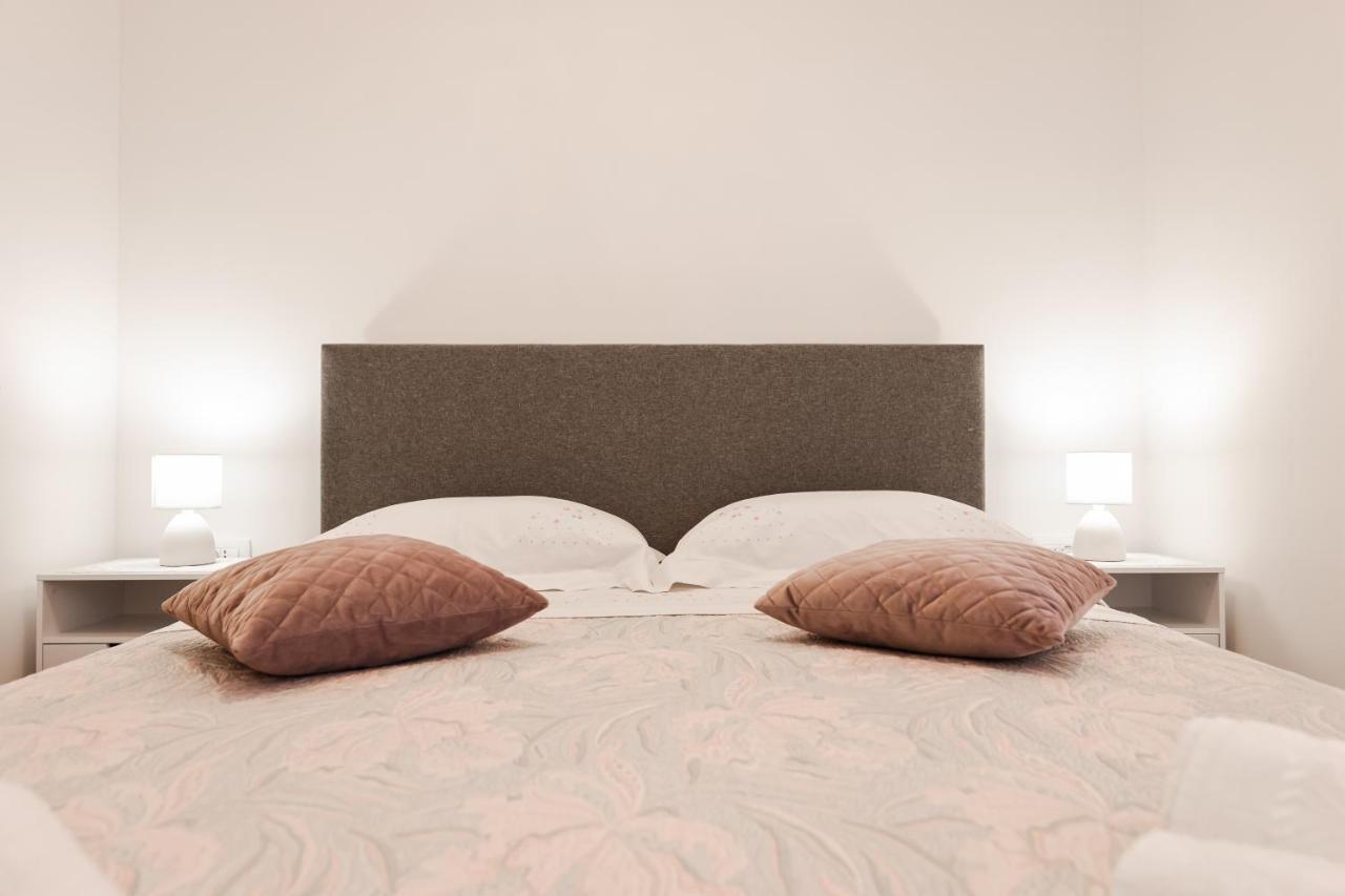 Apartment Puntamika Villa De Rosa - Ground Floor زادار المظهر الخارجي الصورة